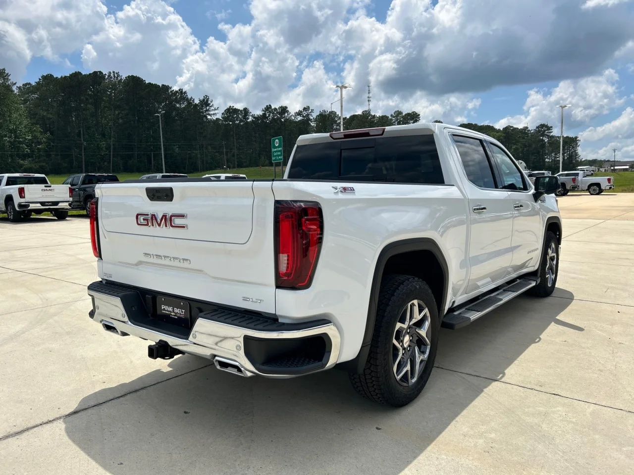 New 2026 Summit White GMC SLT image 3