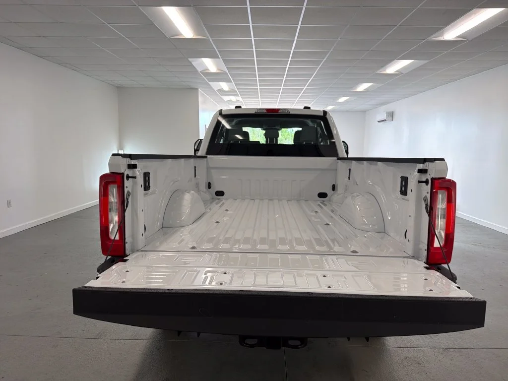 New 2027 White Ford XL image 8