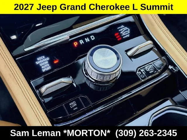New 2027 White/off-white Jeep Summit image 17