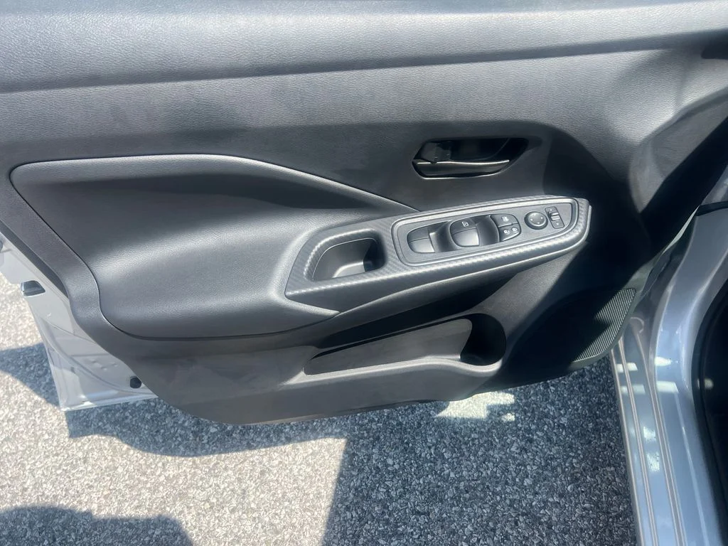 2025 Nissan Versa Sedan S - Photo 11