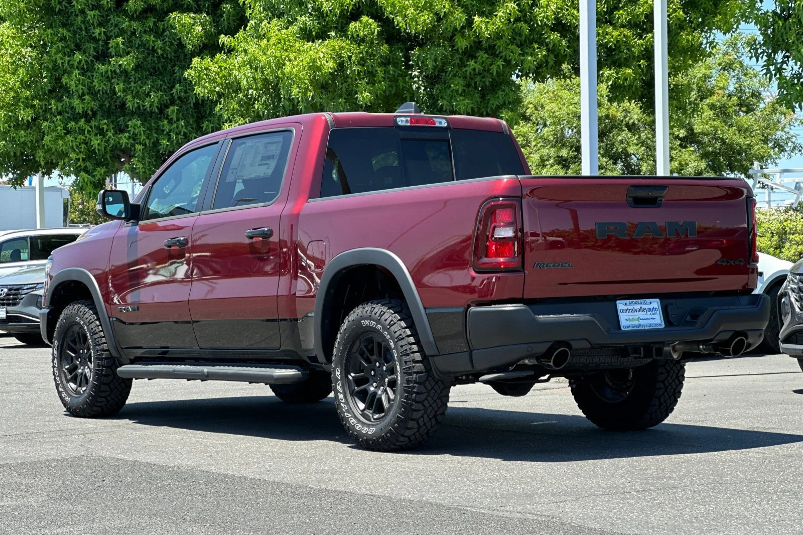2026 RAM 1500 Rebel - Photo 6