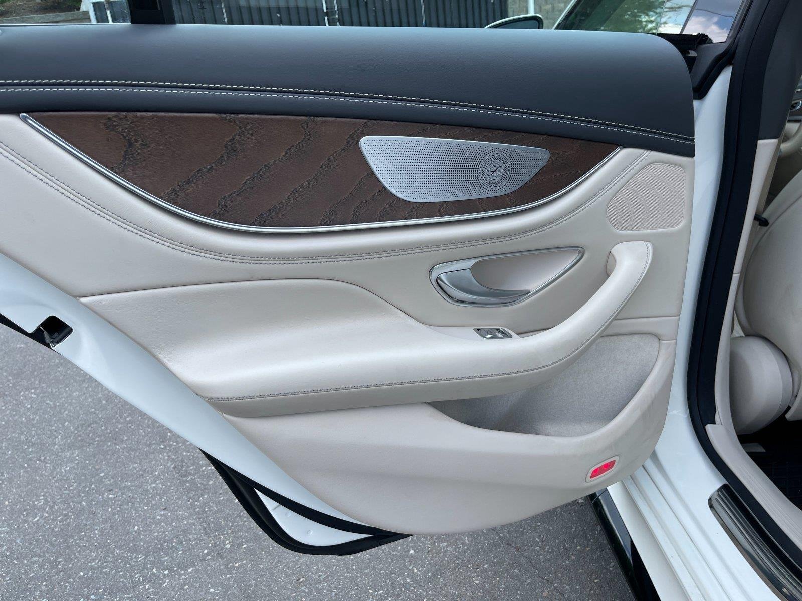 Used 2021 designo Diamond White Metallic Mercedes-Benz AMG® GT 63 image 32