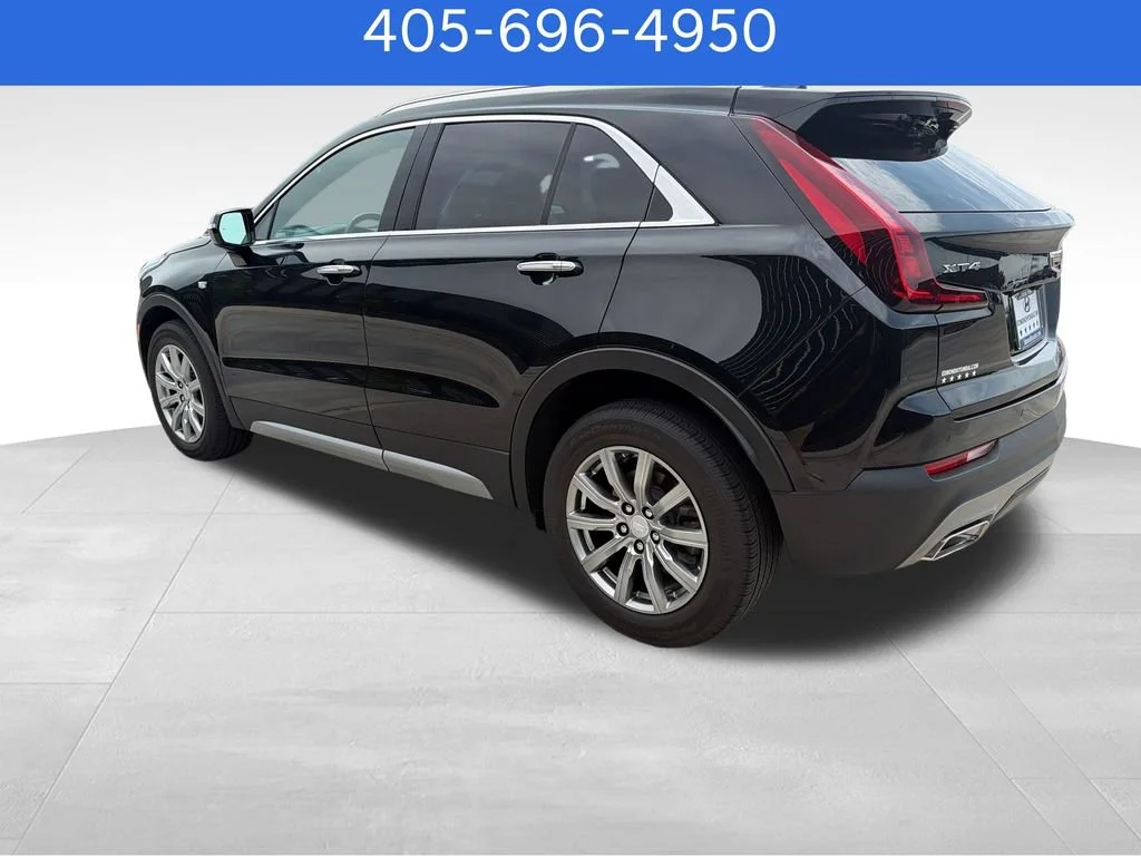 Pre-Owned 2023 Cadillac XT4 FWD Premium Luxury