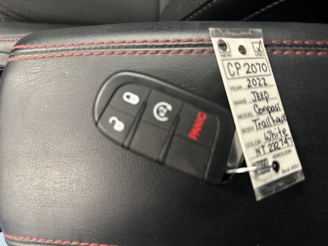 Used 2022 White Jeep Trailhawk image 32