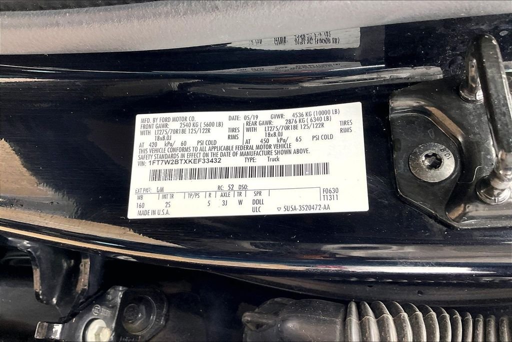 Used 2019 Agate Black Metallic Ford XLT image 16