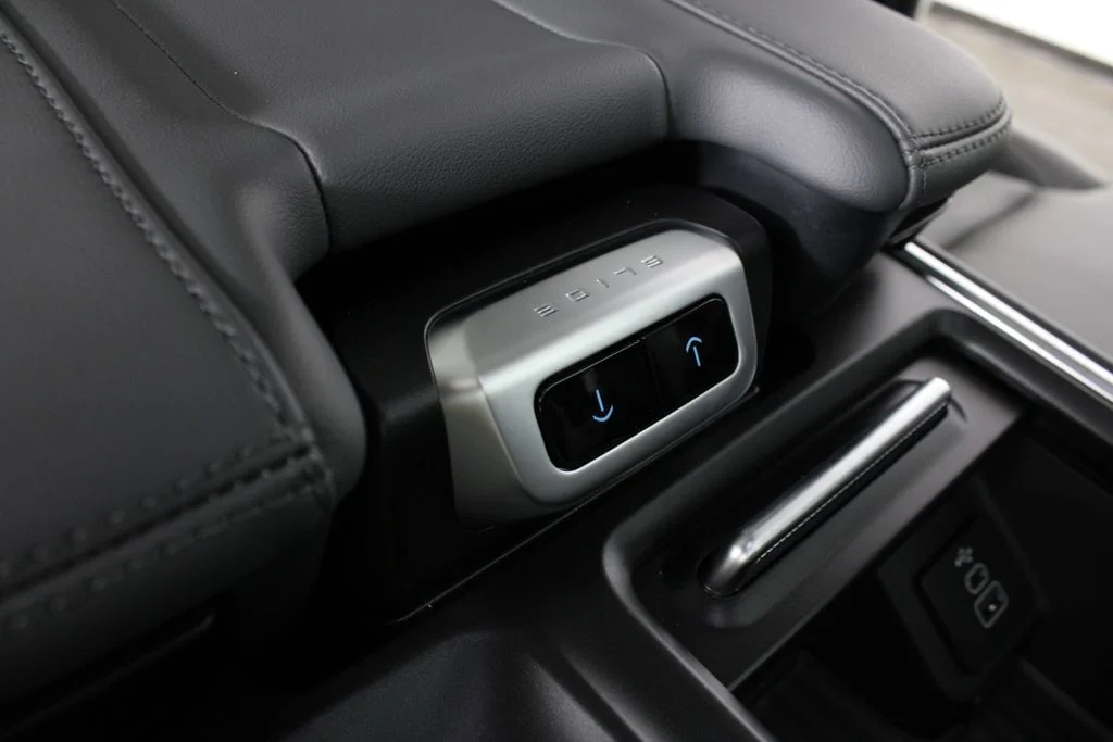 New 2026 Star White Metallic Tri-Coat Ford Active image 29