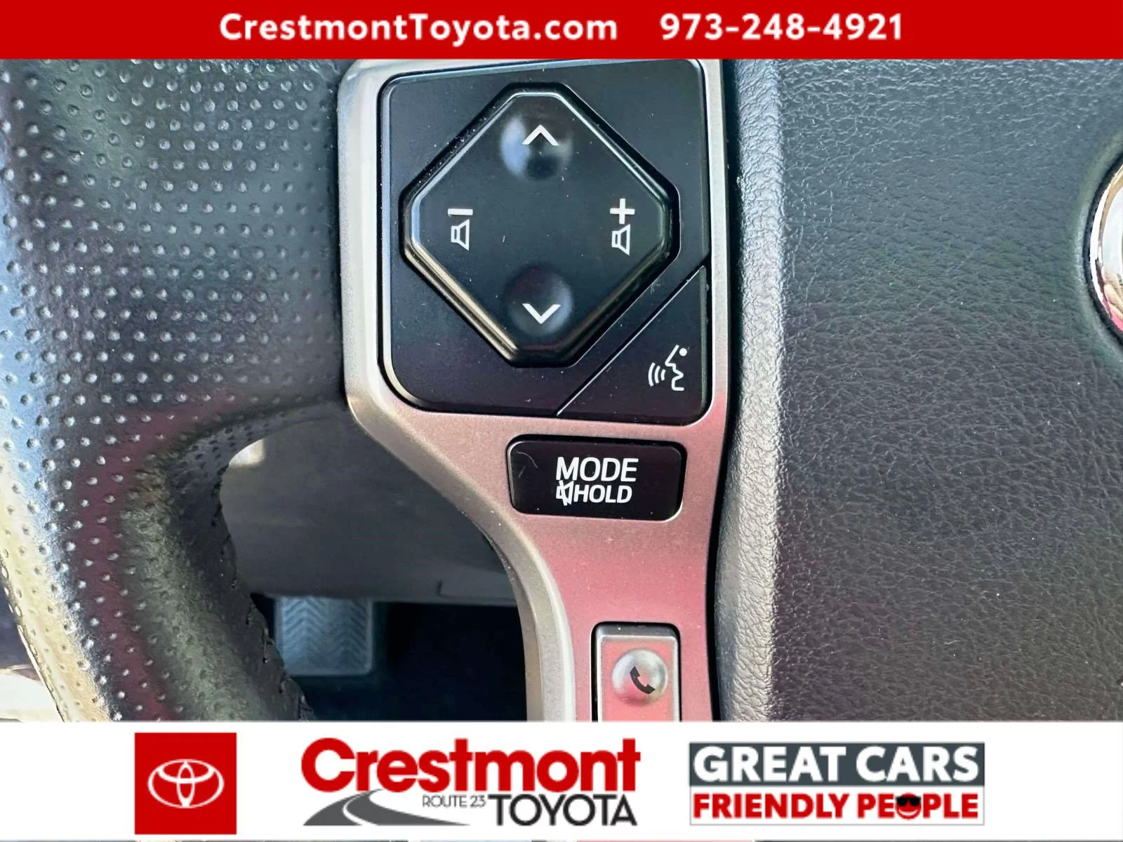 Used 2023 Nautical Blue Metallic Toyota Limited image 20