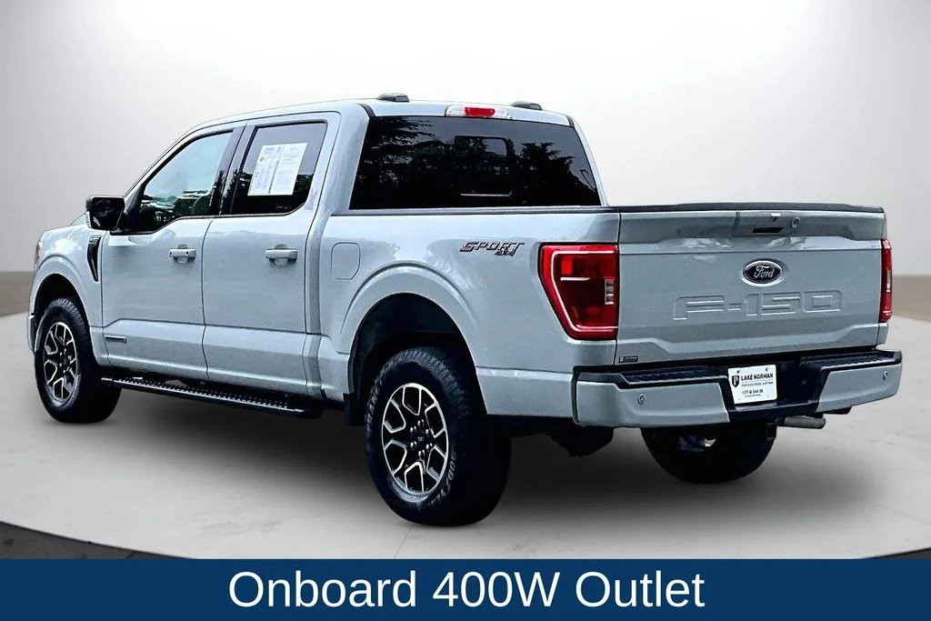 Used 2023 White Ford XLT image 8