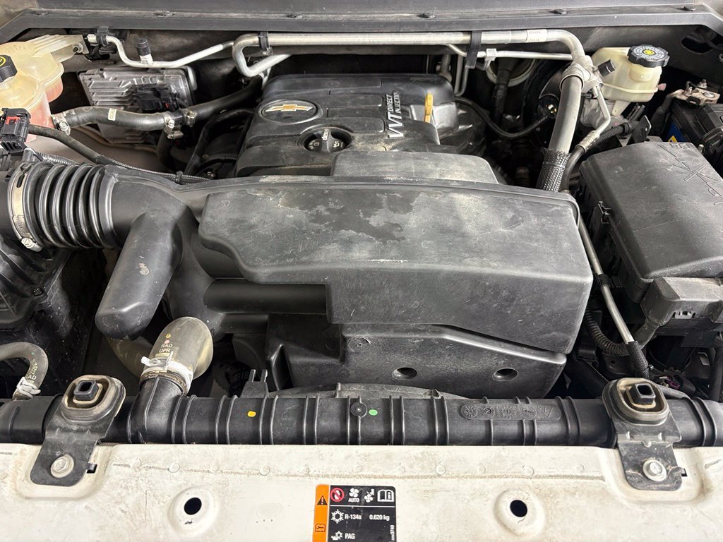Used 2016 White Chevrolet Work Truck image 37