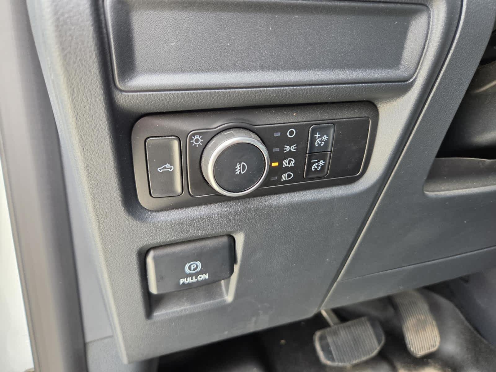 Used 2024 Oxford White Ford STX image 17