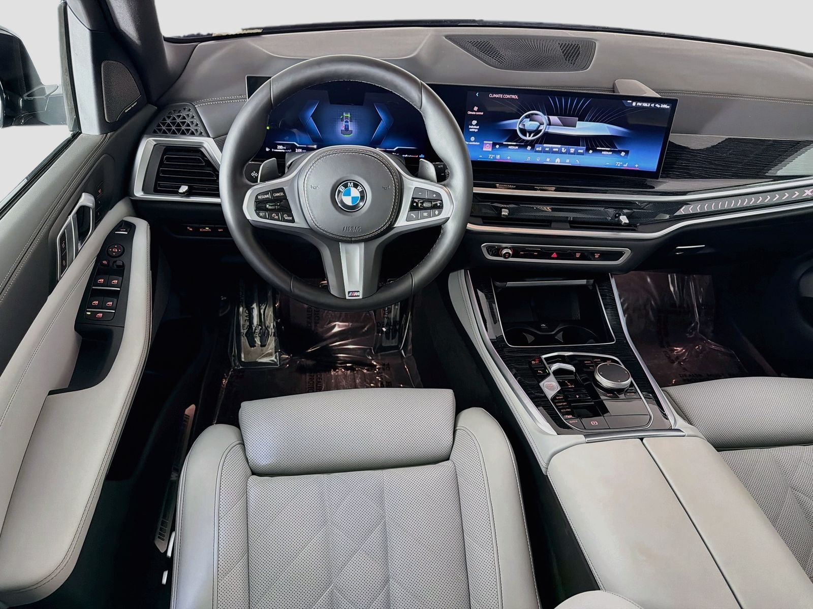 Certified Used 2024 Black Sapphire Metallic BMW xDrive40i image 24