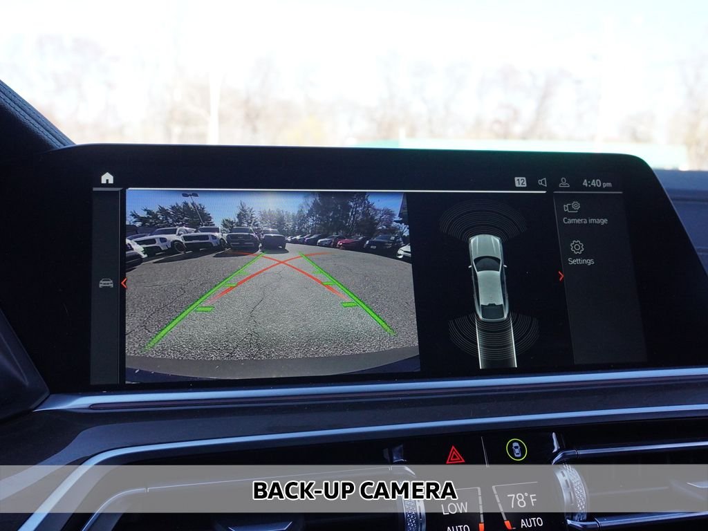 Used 2023 Black BMW xDrive40i image 7