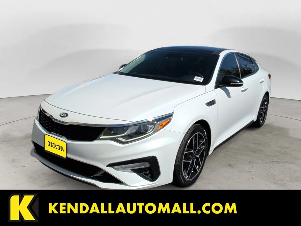 2020 Kia Optima SE's photo
