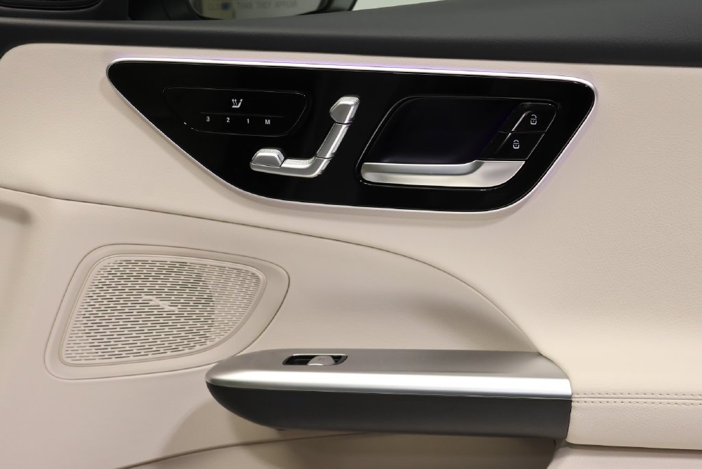 New 2027  Mercedes-Benz C 300 image 46