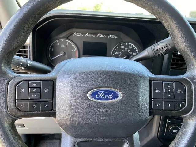 Used 2023 Oxford White Ford XL image 16