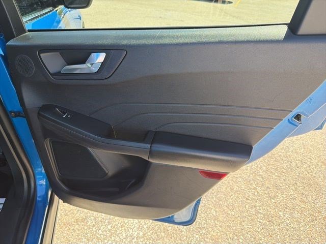 Used 2021 Blue Metallic Ford Titanium image 17