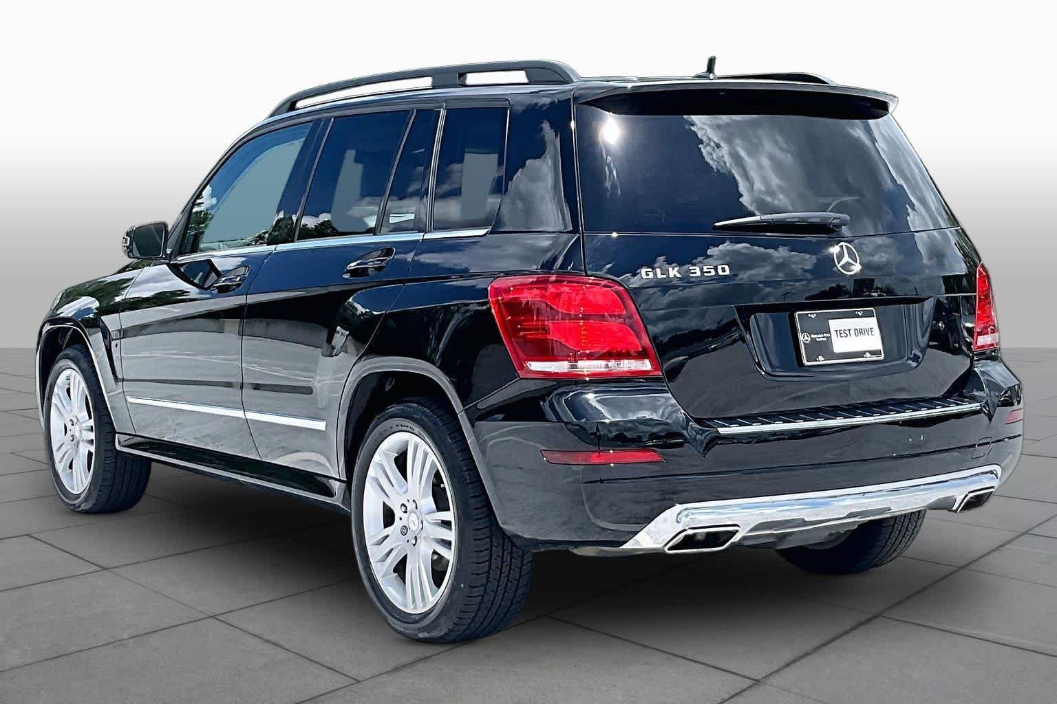 Used 2014 Obsidian Black Metallic Mercedes-Benz GLK 350 image 11