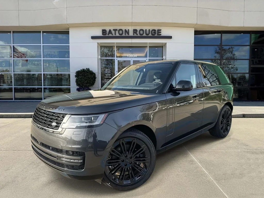 2026 Land Rover Range Rover 3.0 SE SWB's photo