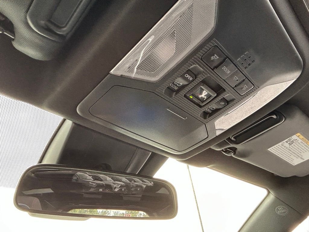Used 2023 Ice Toyota SE image 23