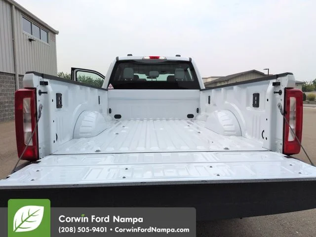 New 2026 Oxford White Ford F-350® XL image 26