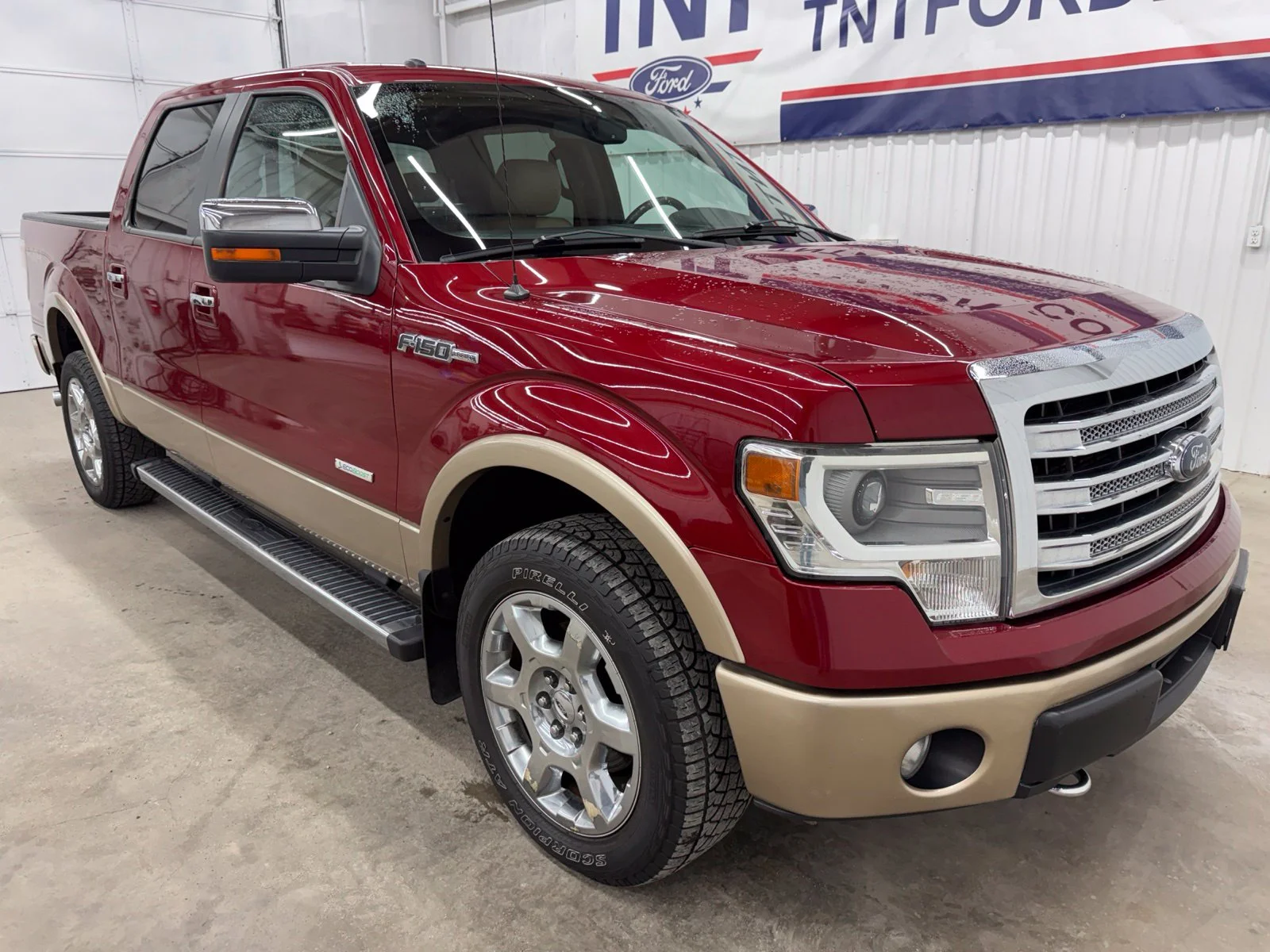 Used 2014 Beige Ford Lariat image 2