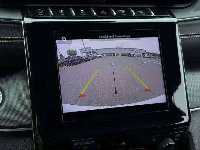 Used 2023 White/off-white Jeep Altitude X image 26