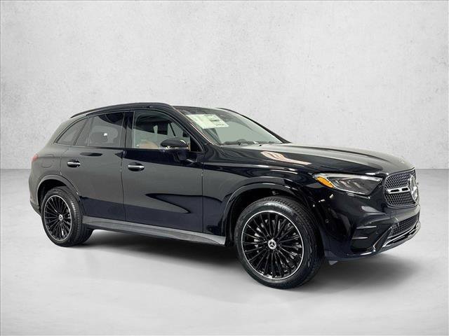New 2026 Black Mercedes-Benz GLC 300 image 32