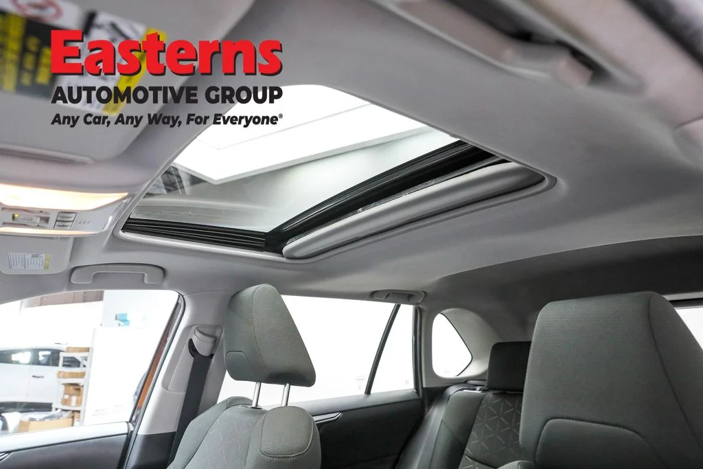 Used 2021 Black Toyota XLE image 31