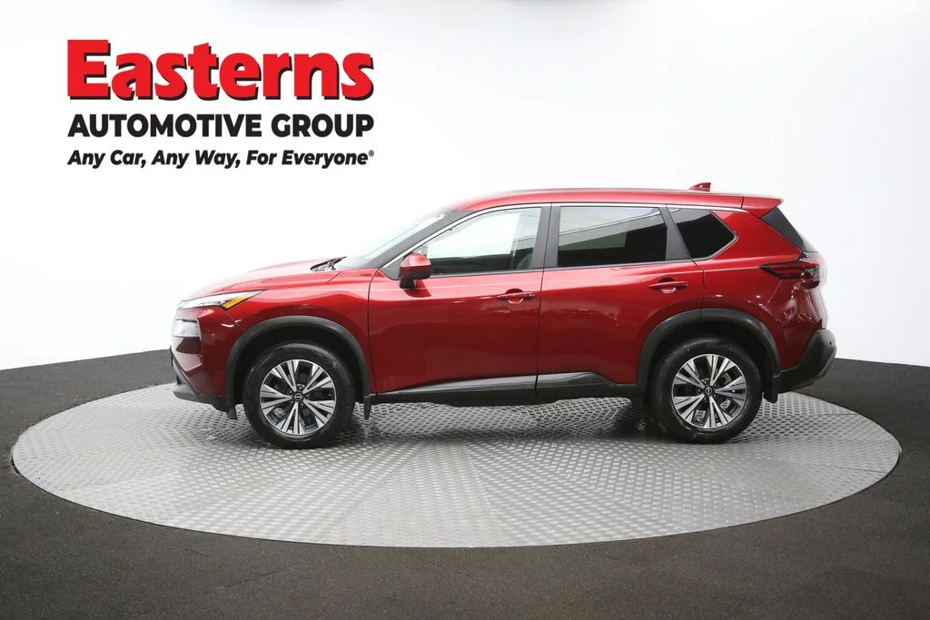 Used 2023 Red Nissan SV image 57