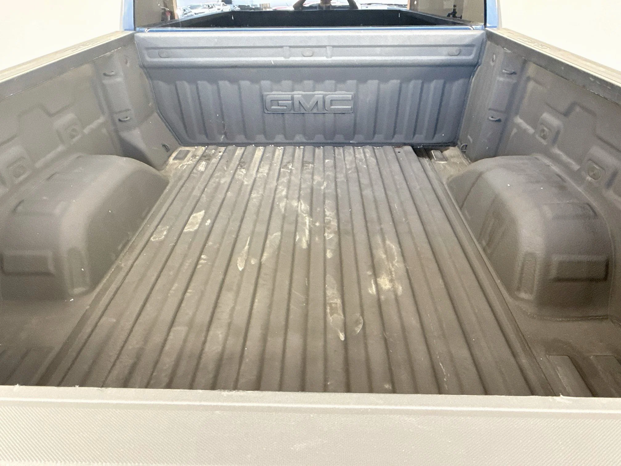 Used 2021 PACIFIC BLUE METALLIC GMC Elevation image 26