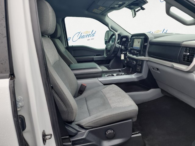 Used 2022 White Ford XL image 27