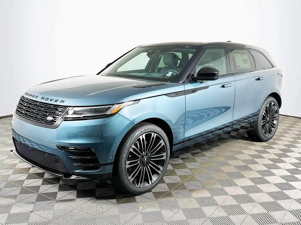 2026 Land Rover Range Rover Velar P250 Dynamic SE's photo