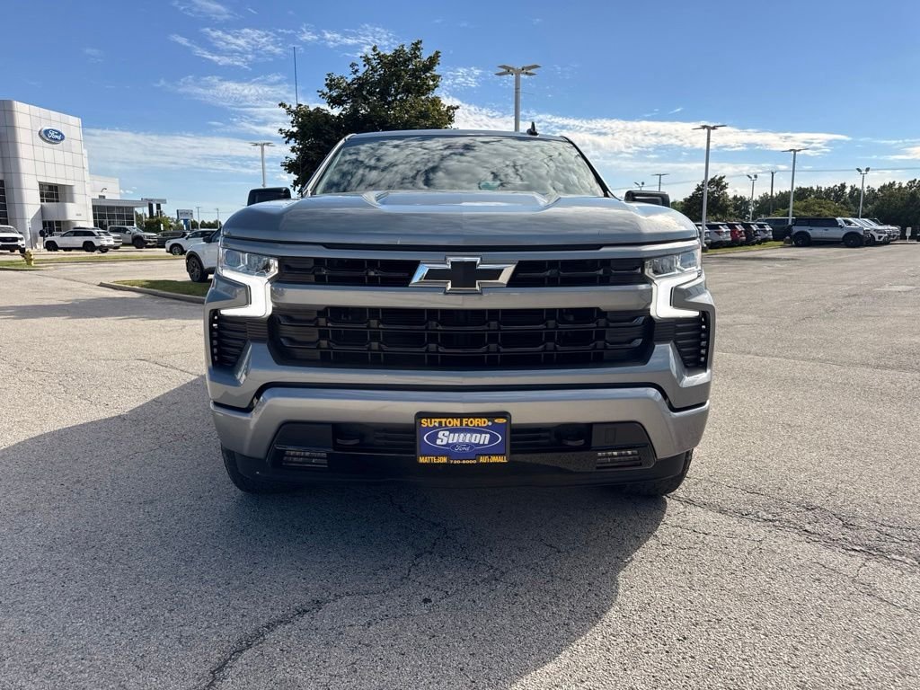 Used 2023 Gray Chevrolet RST image 8