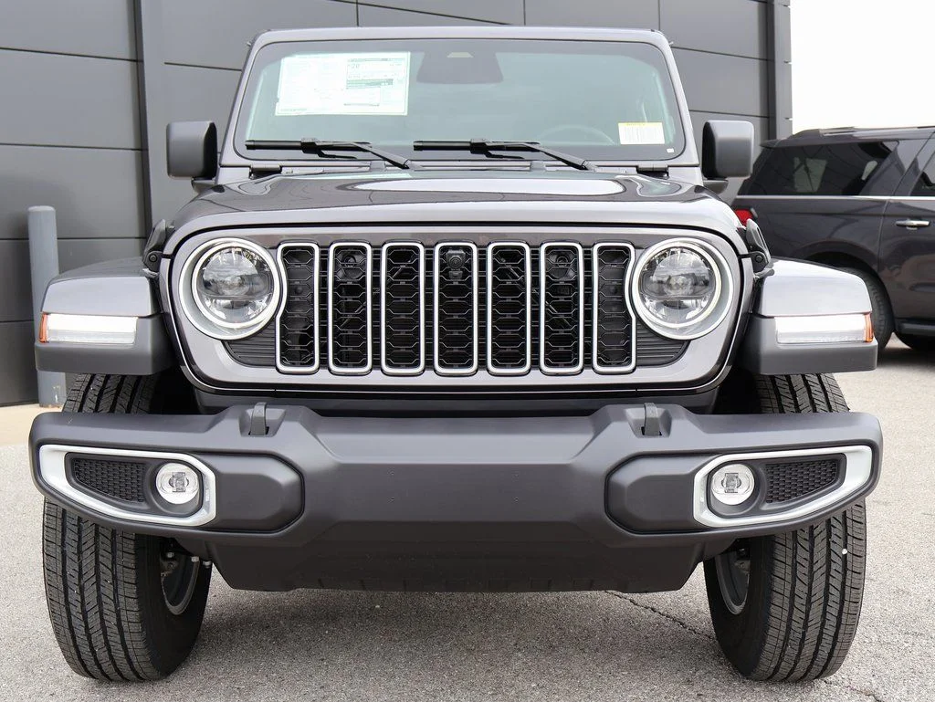 2026 Jeep Wrangler 4-Door Sahara - Photo 7