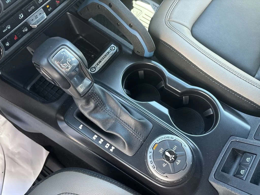Used 2024 Black Ford Wildtrak image 22