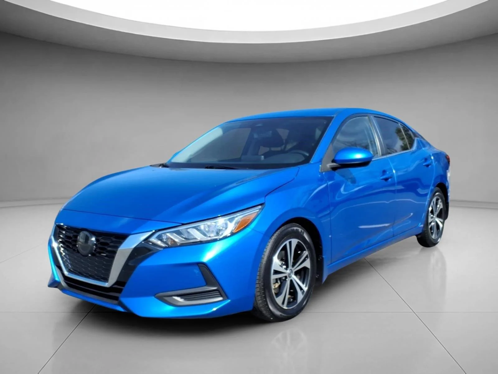 Used 2022 Electric Blue Metallic Nissan SV image 1