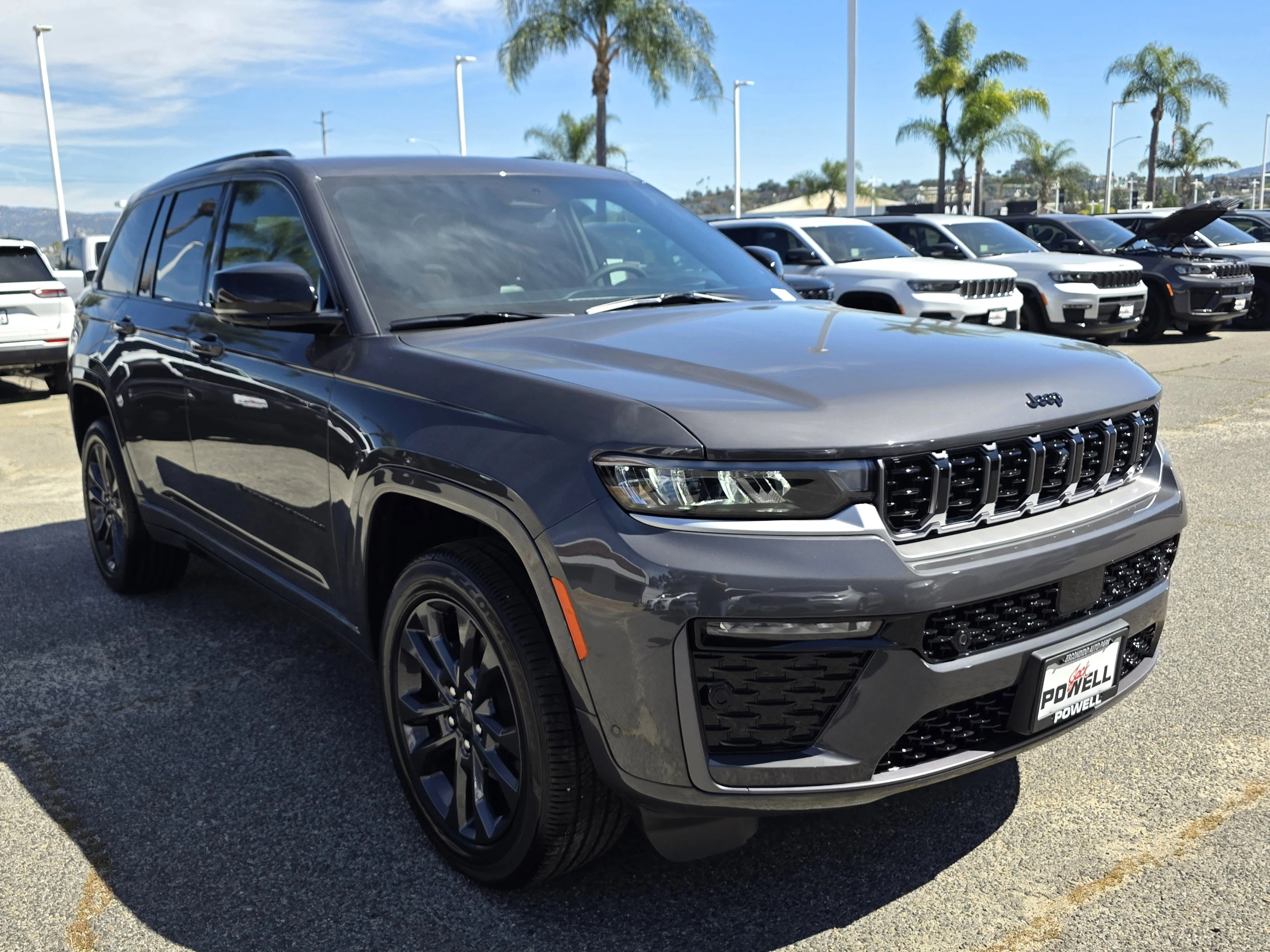 New 2026 Gray Metallic Jeep Limited Reserve image 6