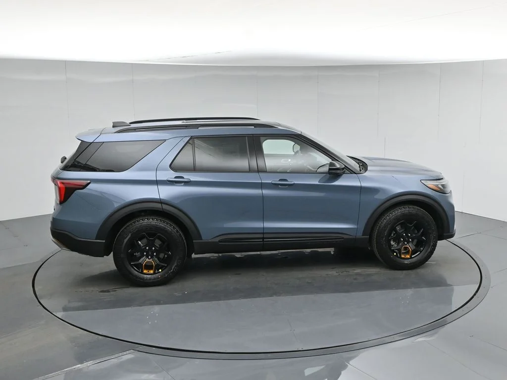 New 2026 Blue Ford Tremor image 44