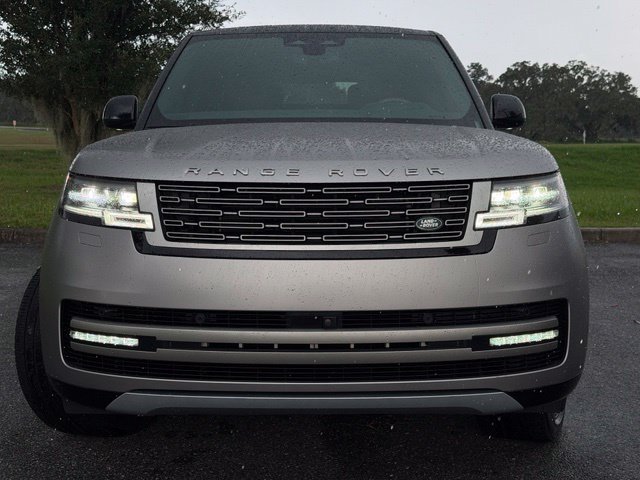 Used 2025 Silver Land Rover Autobiography image 13