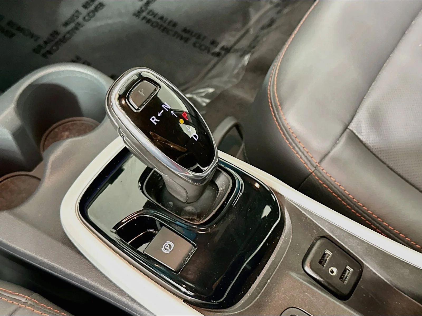 Used 2019 Silver Ice Metallic Chevrolet Premier image 17