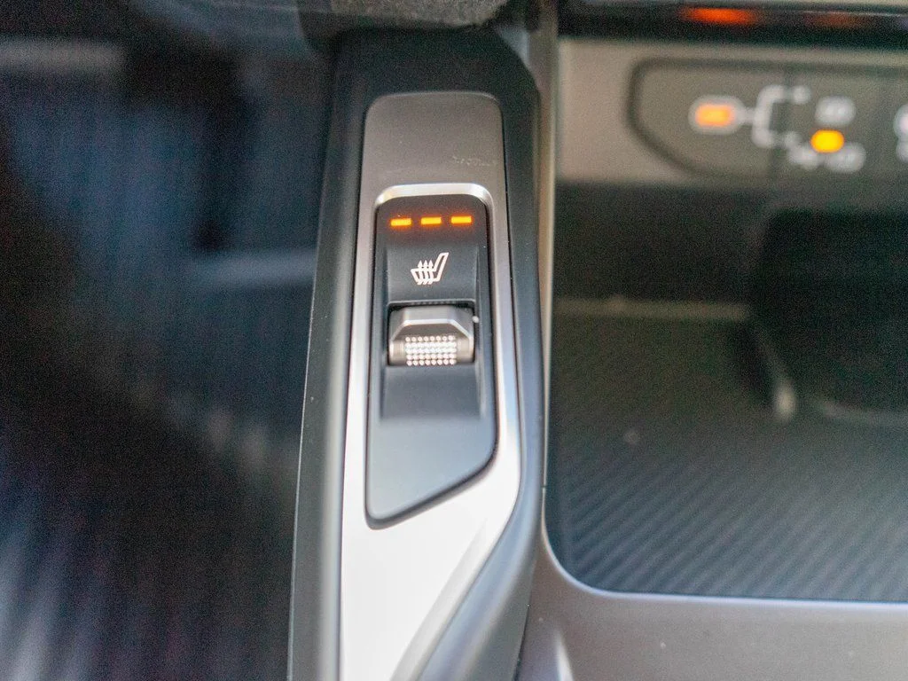2025 Kia Sorento EX Hybrid - Photo 24