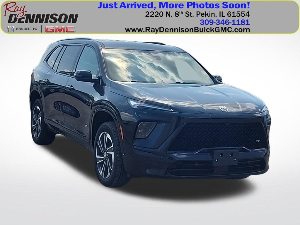 2025 Buick Enclave Sport Touring's photo