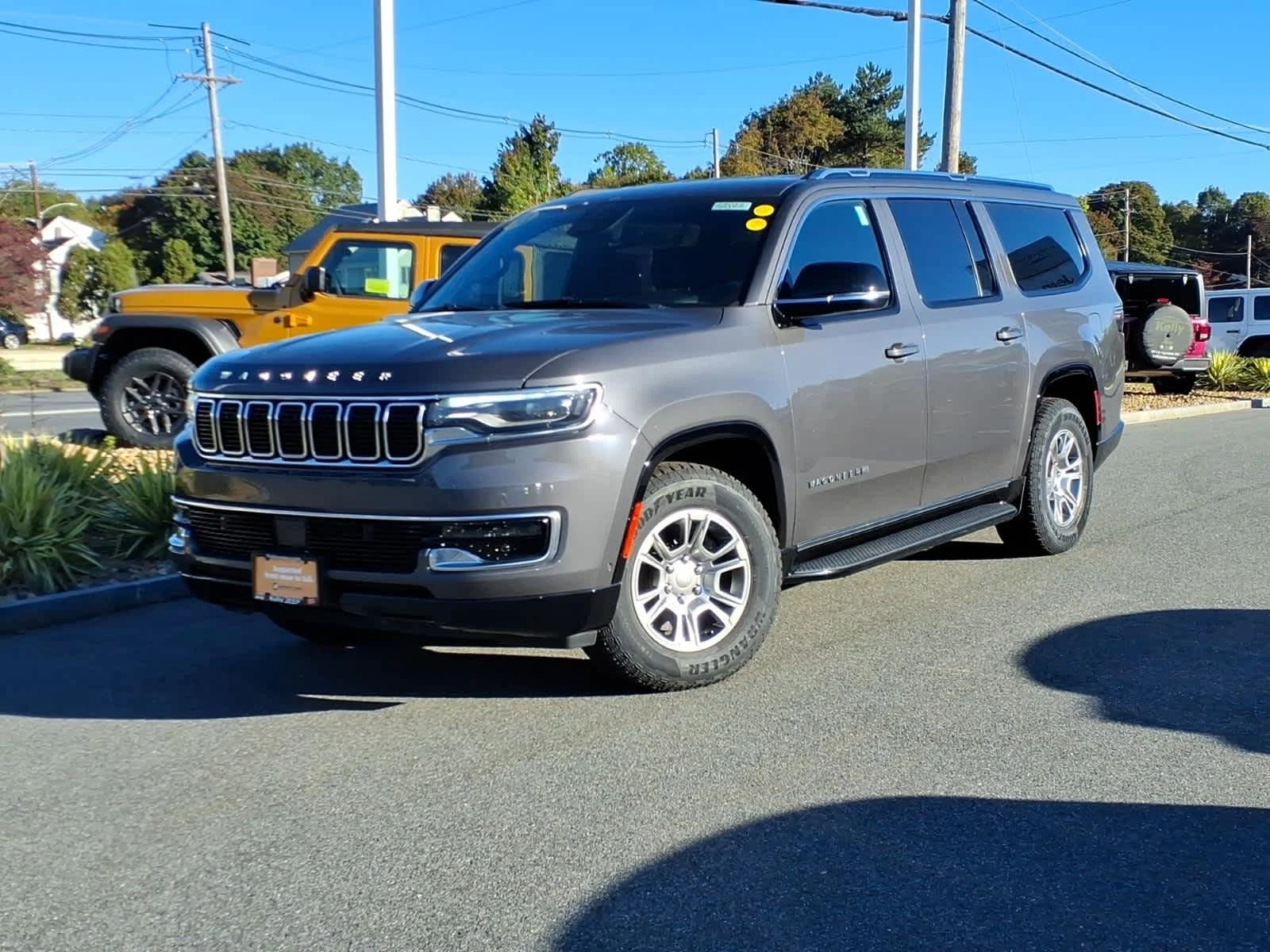 2023 Jeep Wagoneer L