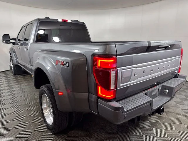 Used 2022 Gray Ford Limited image 6