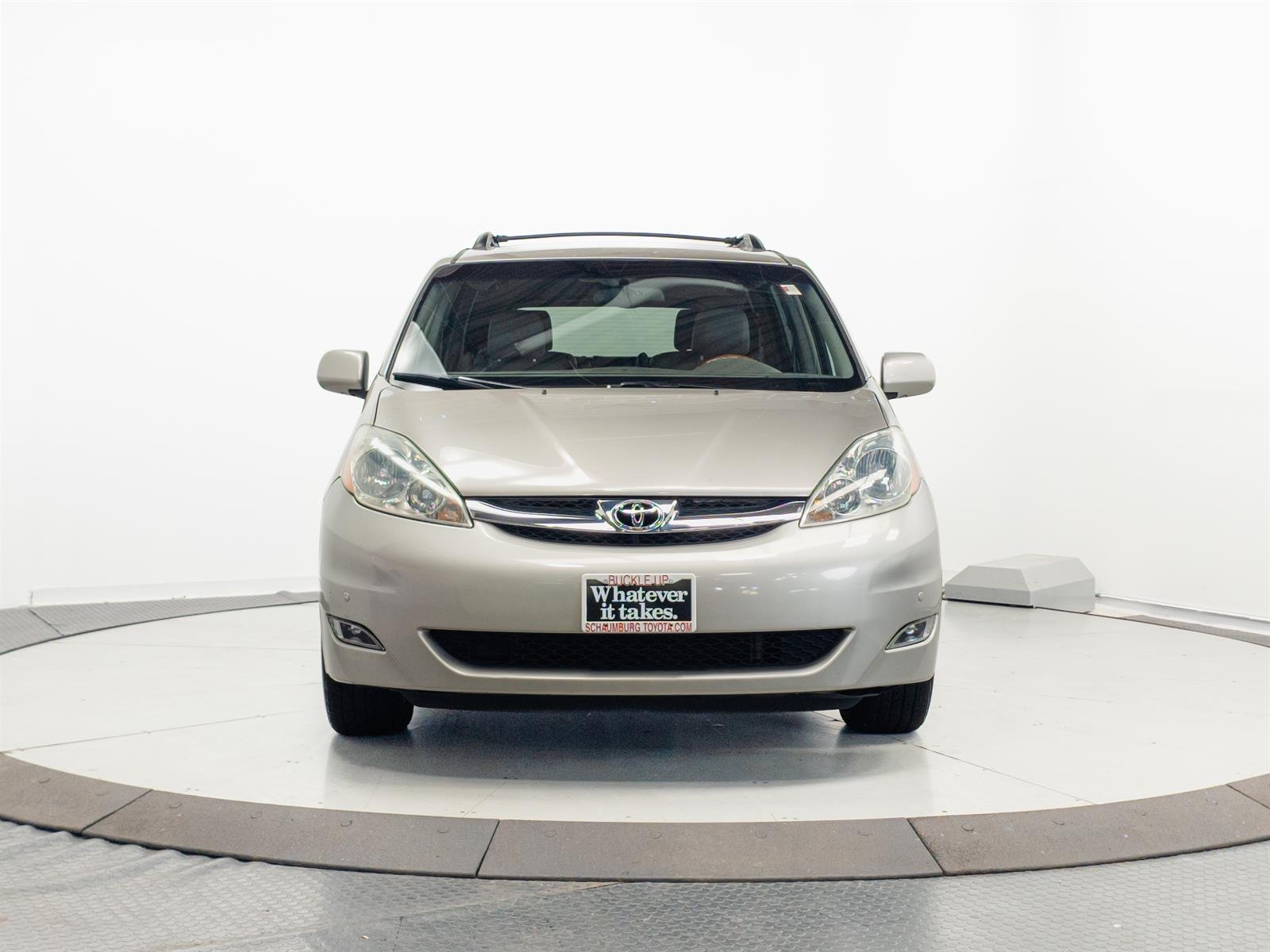Used 2006 Silver Toyota XLE Limited image 2