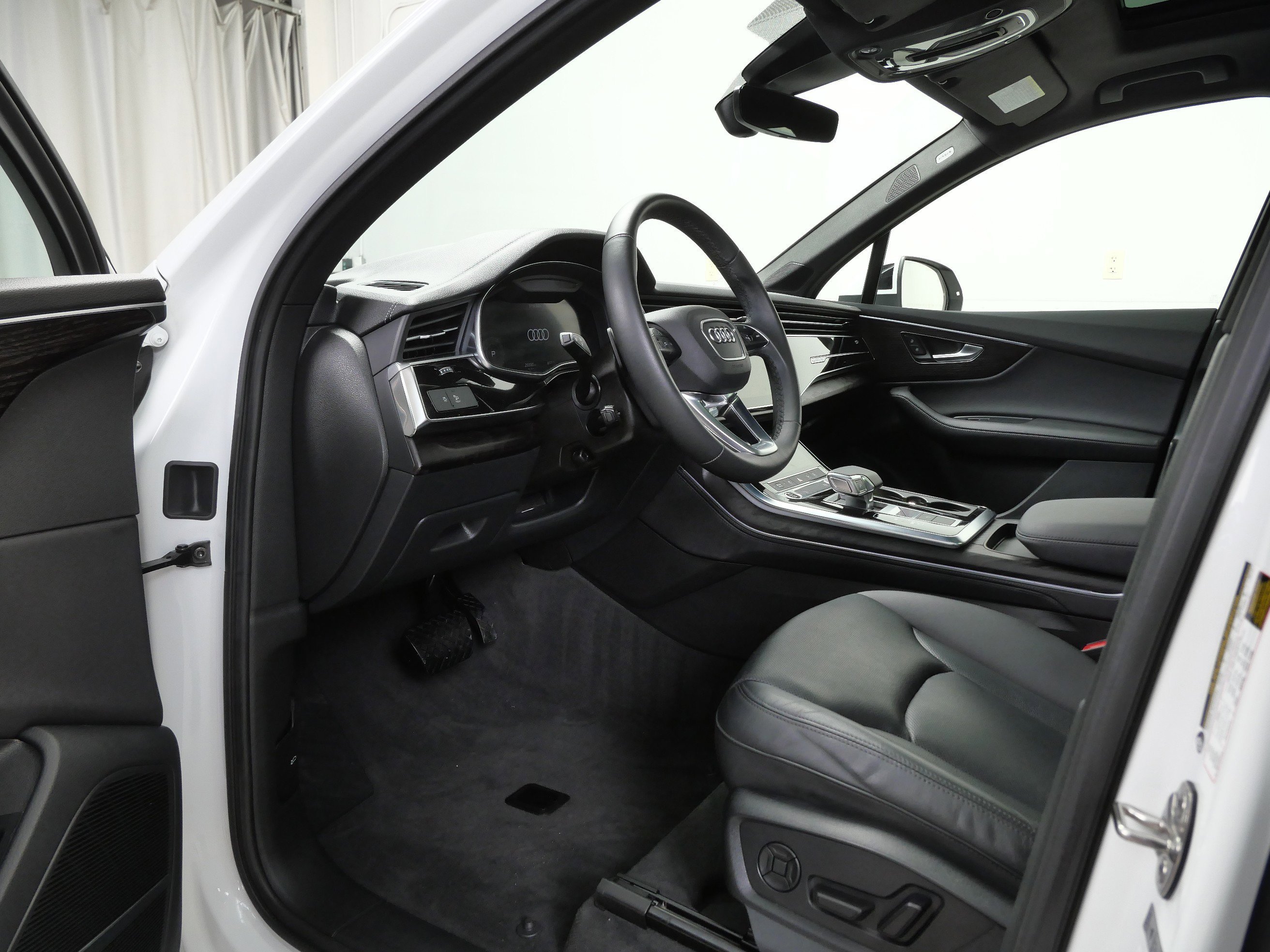 Used 2023 CARRARA WHITE Audi Premium Plus image 14