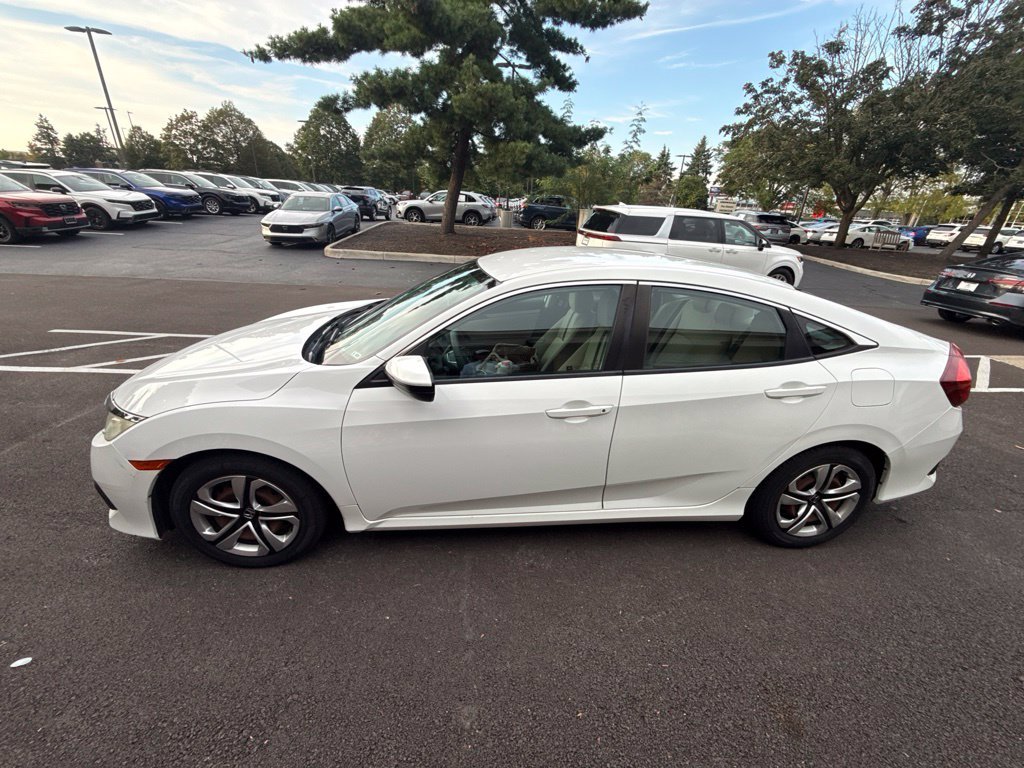 2017 Honda Civic LX - Photo 8