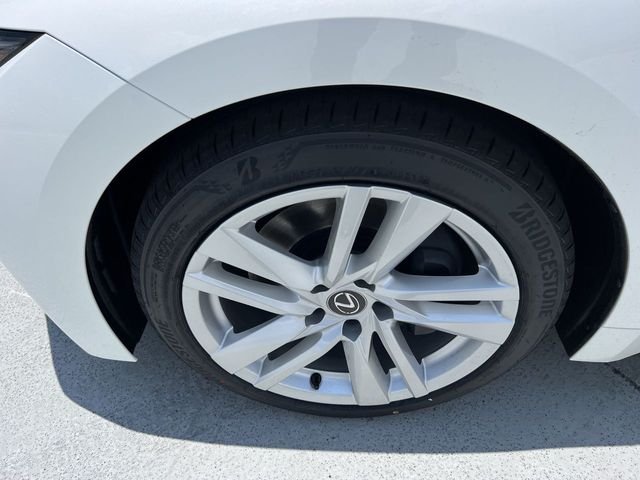 Used 2023 White Lexus 300 image 10