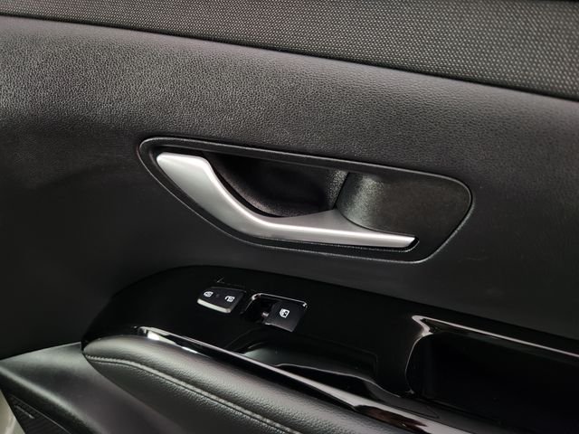 2024 Hyundai Santa Cruz Limited - Photo 13