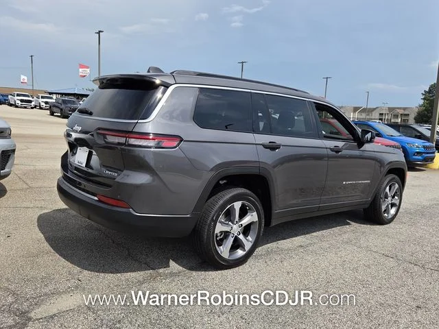 New 2026 Baltic Gray Metallic Clear-Coat Exterior Paint Jeep Limited image 11